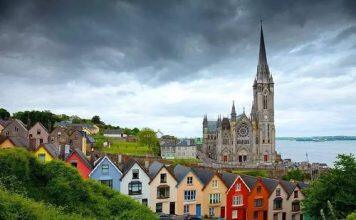 爱尔兰的本科课程如何申请?