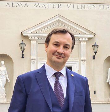 立陶宛维尔纽斯大学的硕士学生正式开学