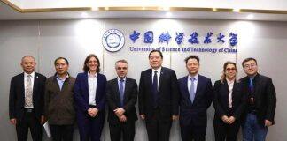 法国驻上海总领事纪博伟先生一行访问中国科学技术大学