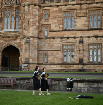 首批留学生已返回,中国申请赴澳留学占比是去年2倍,排名第一!