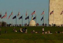 美国约翰斯霍普金斯大学:美国平均每33人就有1人确诊新冠