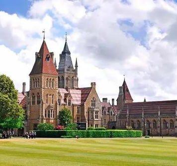 英国大学2021年1月将组织包机接学生入学,解封在即,留学迎重大利好!