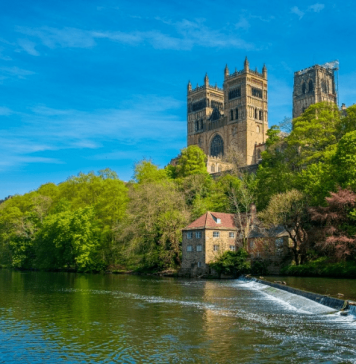 疫情期间的出国留学:12月份英国留学申请截止日期