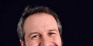 赫尔大学的生物化学家回答有关新冠疫苗和变种病毒的热点问题