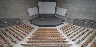 疫情愈演愈烈,诸多美国高校暂停部分研究生项目