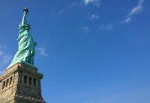 在美国际生13年来首降 中国依然是最大生源国