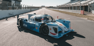 荷兰代尔夫特大学团队与现代合作研发氢能赛车