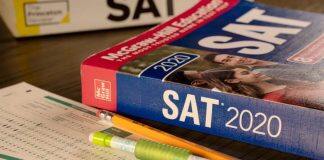 美国大学申请已取消标化成绩,但亚裔学生仍在努力考试