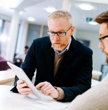 英国赫尔大学在史上第一个知识交流框架中闪耀光芒