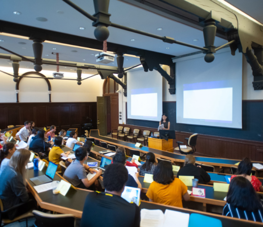 乔治城大学办学新模式 外交与传统商科有机结合