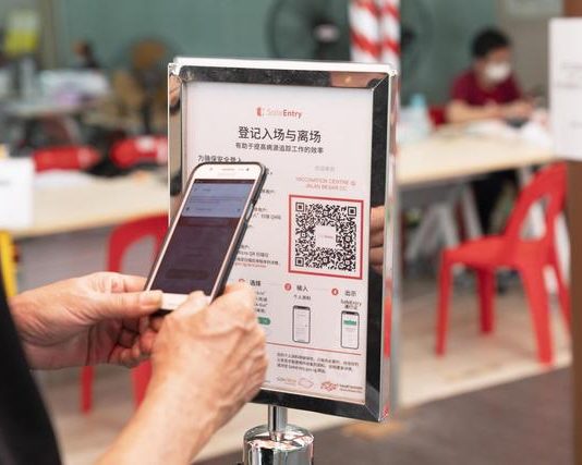 本土病例增多 新加坡开始其“史上最严”封锁限制
