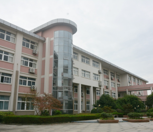 经教育部批准 南京财经大学在新西兰设立梅西学院