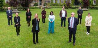 英国赫尔大学学生获得康帕斯酒店集团奖学金