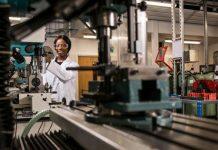 英国伯恩茅斯大学线上展出新生代设计师与工程师的原创作品