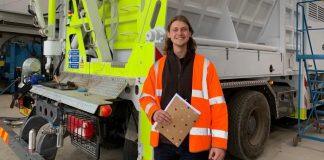 英国赫尔大学工程系毕业生获机械工程师协会奖