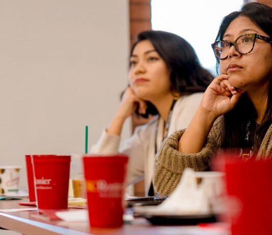 USC Rossier教育学院在2021年U.S. News美国大学排名中跻身顶尖研究生院之列