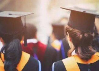 英国各大学乐得合不拢嘴!一万多名华人留学生涌入:赚的盆满钵满