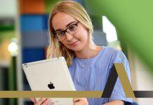 英国提赛德大学凭借在数字和创意产业等方面的卓越表现成为Apple杰出学校