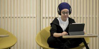 英国金斯顿大学在最新《卫报》大学排行榜中保持全英前50