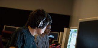 美国南加州大学各学院鼓励多元化课程,让学术百花齐放、百家争鸣