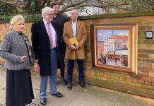 英国赫尔大学举行露天艺术品展览