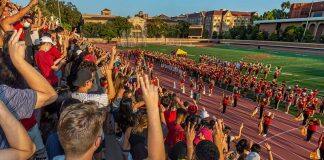 美国南加州大学通过社区活动来增强学生们的身心健康发展