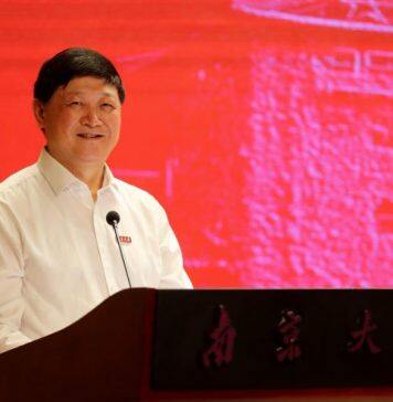 南京大学召开新时代文科发展大会