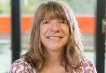 赫尔大学学者因其对护理的杰出贡献而获得国家荣誉