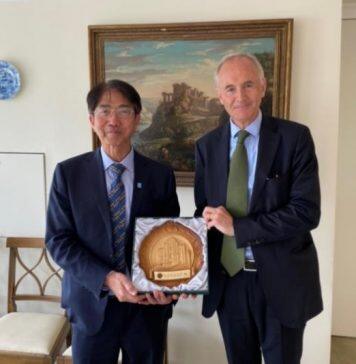 澳科大李行伟校长到访英国牛津大学、剑桥大学及英国高等教育质量保证局(QAA)