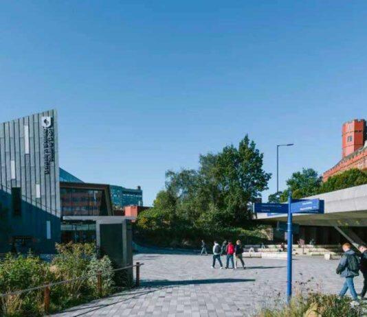 谢菲尔德大学在《泰晤士报》和《星期日泰晤士报》联合发布的「2023年优秀大学指南」中再创佳绩