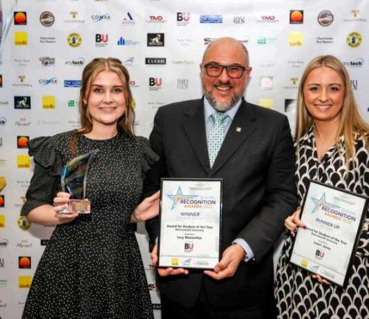 英国伯恩茅斯大学酒店管理专业的学生获得行业奖项