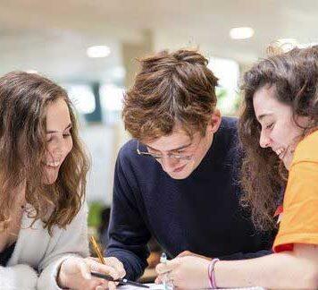 ESSEC携手巴黎中央理工学院与纽约哥伦比亚大学联合推出全新商业分析和数据科学双学位课程