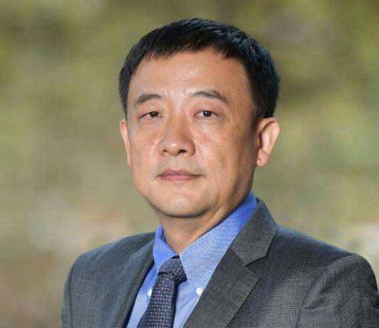 上海纽约大学商学部主任陈宇新教授荣获上海市“白玉兰纪念奖”