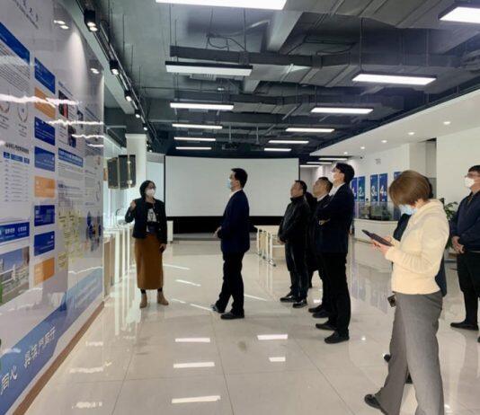 江阴市副市长陈涵杰一行来访珠海澳科大科技研究院