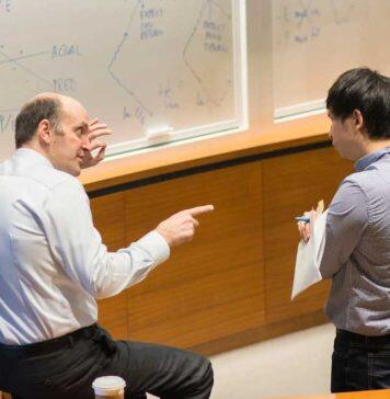 如何更能捕捉金融市场的真相?耶鲁金融学教授分享他的经历