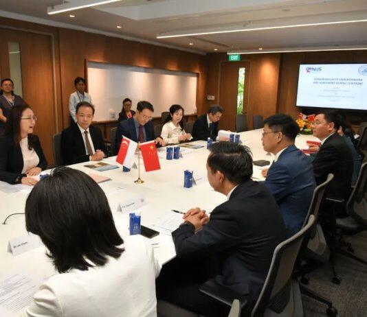 新加坡国立大学与华中科技大学签署校级合作协议