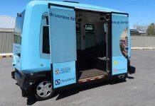 西澳大学自主研发无人驾驶公交车试运行