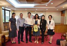 多伦多大学士嘉堡校区招生录取办公室代表到访华南师范大学附属中学