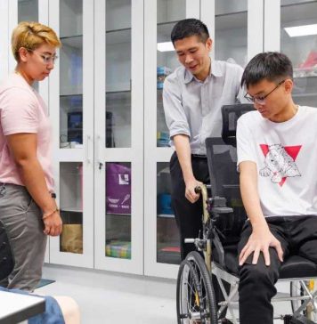 新加坡国立大学郭正荣博士:突破限制,用科技为残疾人赋能