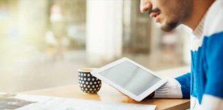 通过研究新闻爱好者的行为揭示有关在线阅读和信息气泡的见解