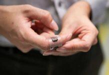 新加坡南洋理工大学与松下合作研发复合材料3D打印机 印制可弯折智能产品