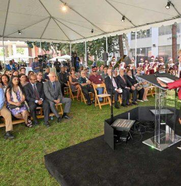 开创性时刻:美国南加州大学Viterbi工程学院计算机科学系命名揭幕仪式