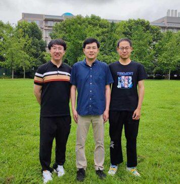 游贝团队在《科学》杂志发表黑洞吸积磁场研究