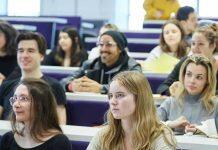 伦敦摄政大学荣获英国卓越教学框架银奖