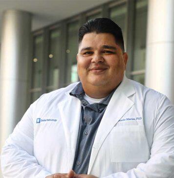 杜克教授 | 从移民农场工人到杜克科学家