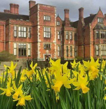 英国约克大学2024年入学申请已经开放