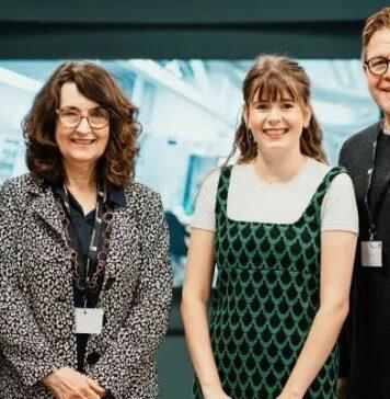 英国利兹大学HELIX数字创新空间正式启动