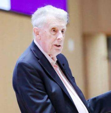 图灵奖得主John Hopcroft上纽大开讲:人才是信息时代的黄金