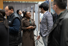 首届慧湖青年博士发展大会在西浦举办