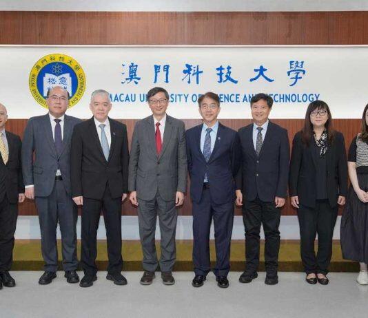 香港教育大学校长李子建一行来访澳科大
